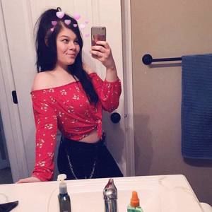 Meet your Posher, Ari